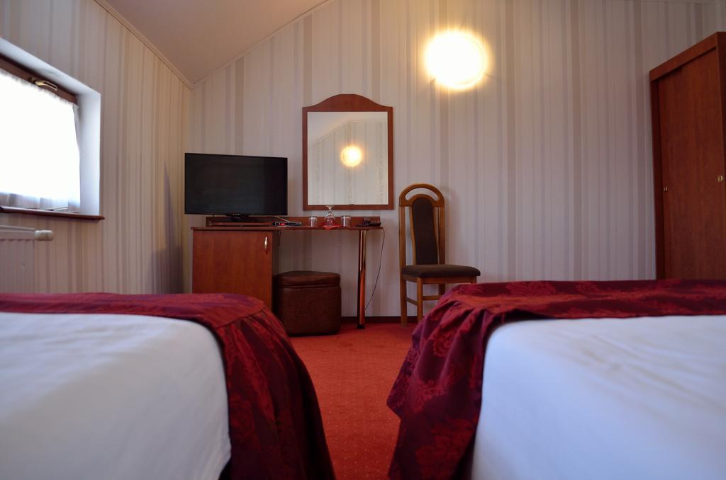 Hotel Rusu Petrosani Luaran gambar