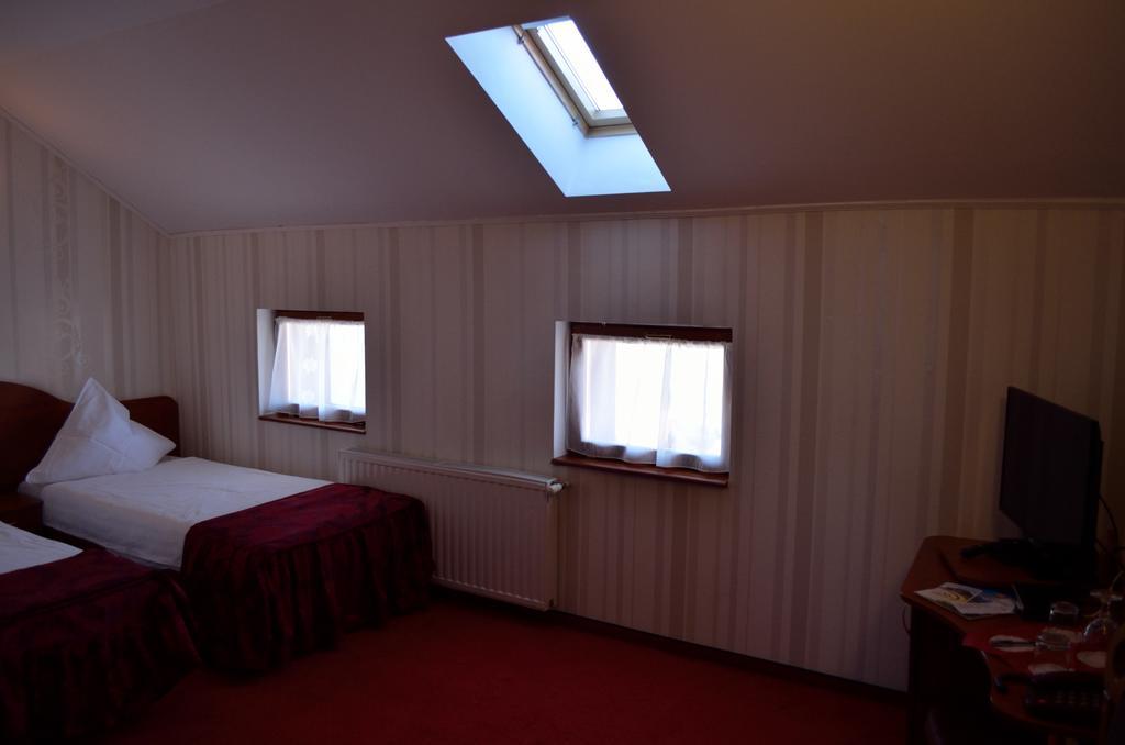 Hotel Rusu Petrosani Luaran gambar