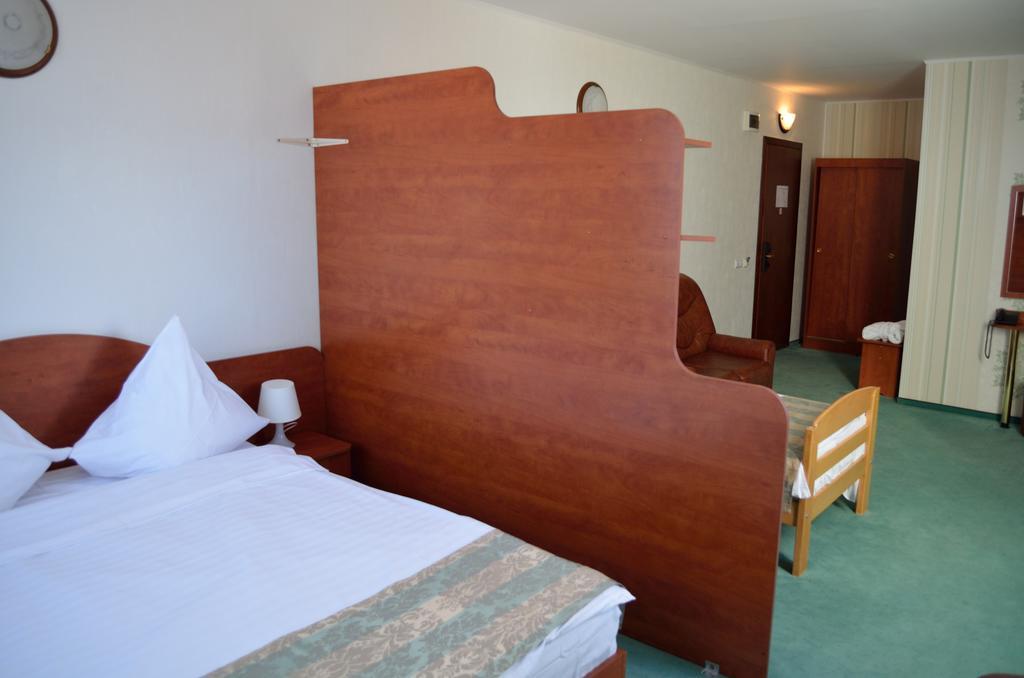 Hotel Rusu Petrosani Luaran gambar